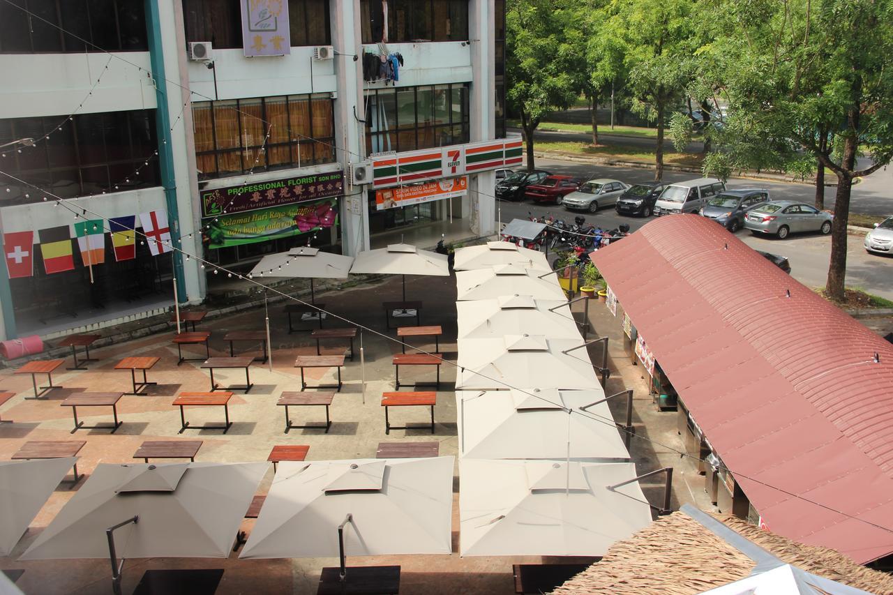 Memoire Hornbill Hotel Kuching Exterior photo